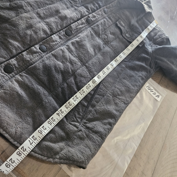 Rip Curl Quilted Fabric Jacket Stoned Washed Blue With PockeSnap Buttons Small - Picture 10 of 11